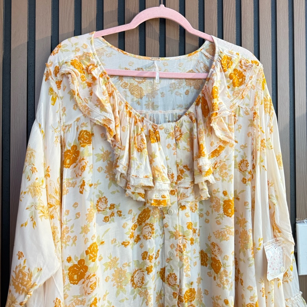 NWT Free People Loretta Tunic Top Tea combo Sz M - Picture 2 of 11